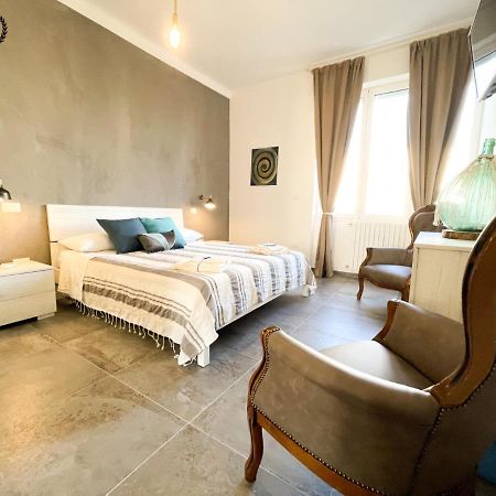 4 Balconi Rooms-Elements B&B Λέτσε Εξωτερικό φωτογραφία