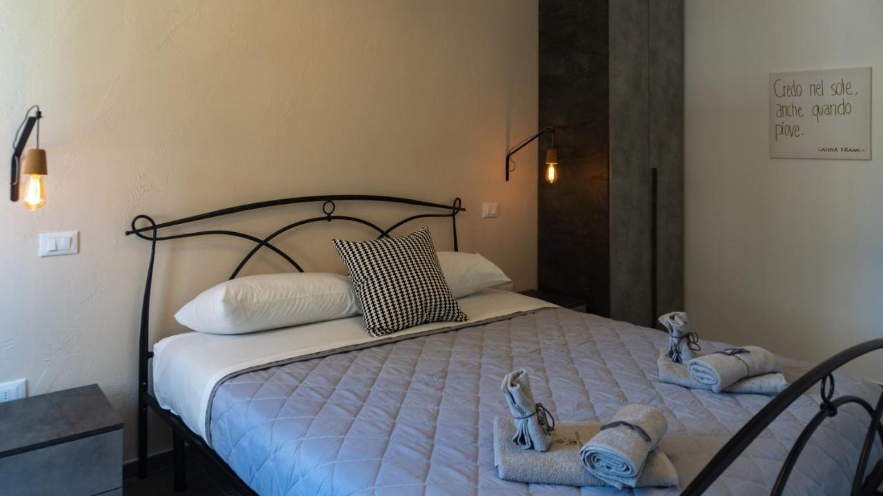 4 Balconi Rooms-Elements B&B Λέτσε Εξωτερικό φωτογραφία