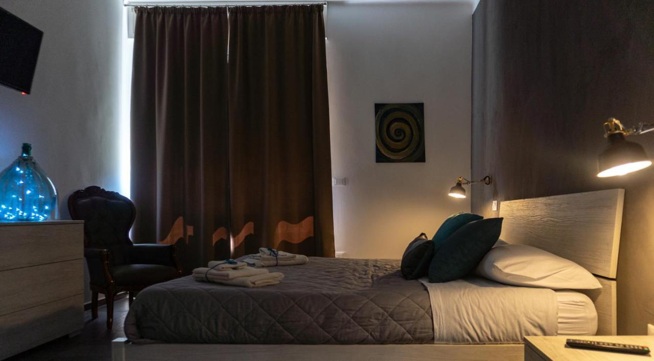 4 Balconi Rooms-Elements B&B Λέτσε Εξωτερικό φωτογραφία
