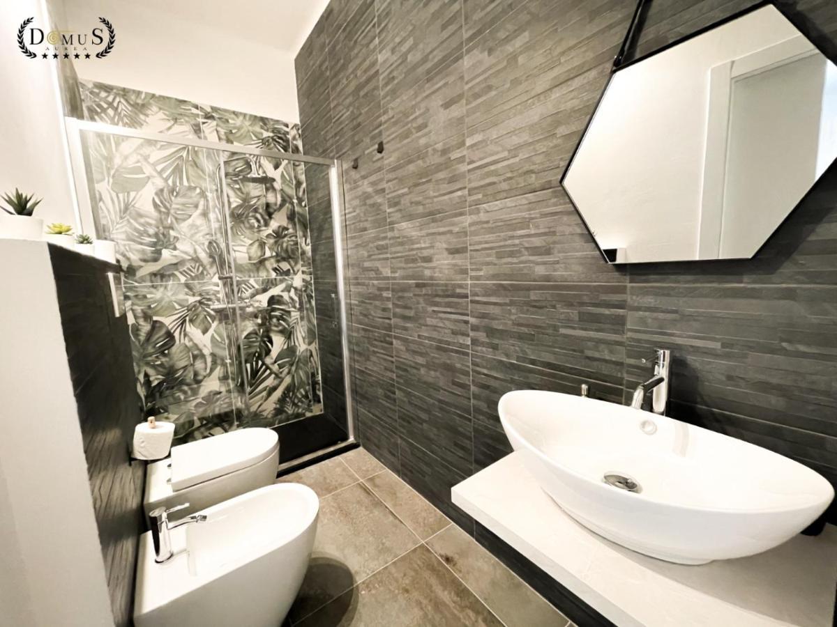 4 Balconi Rooms-Elements B&B Λέτσε Εξωτερικό φωτογραφία